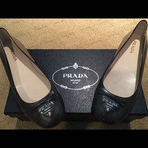 Prada Patten Leather Ballet Flat sz 38.5 Grey/Blk